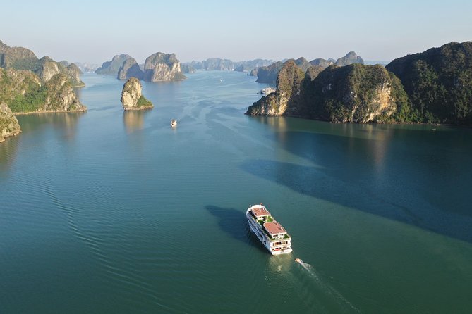Halong Bay 2 Days 1 Night Included Transfer from Hanoi - How much value do you get for $159?