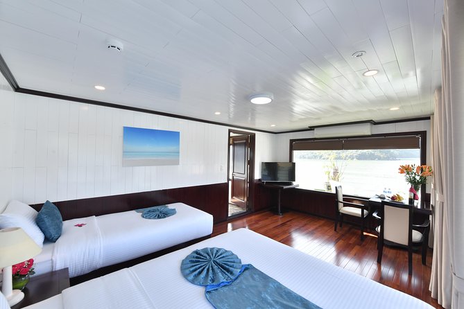 Halong Bay 2 Days 1 Night Included Transfer from Hanoi - From Hanoi to Tuan Chau Port