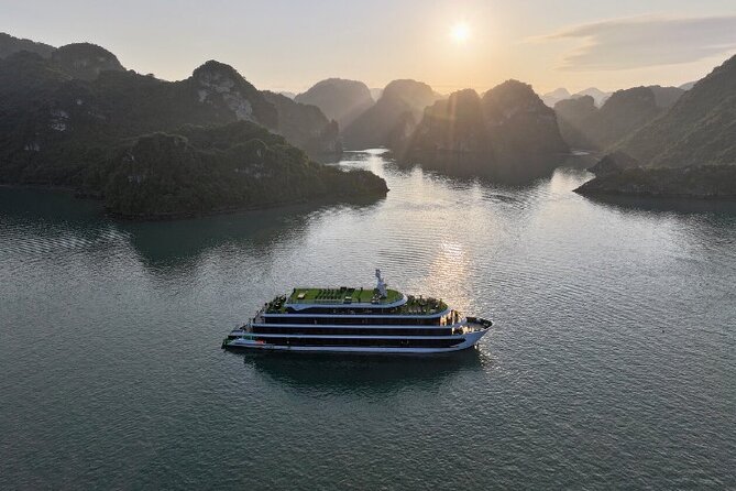 Halong Bay 2D1N Cruise multi options, transfer, swim and kayaking - What $55 buys you on Halong Bay