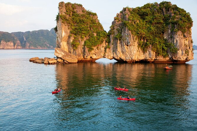 Halong Bay Cruise 2 days 1 night from Hanoi included transfer - Leaving Hanoi’s Old Quarter around 8:00 a.m.