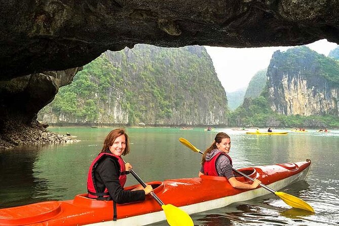 Halong Bay day tour 4 hours Cruise from Hanoi city - The cruise port and the long ride home