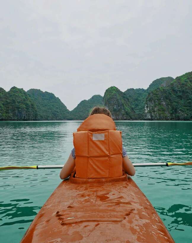 Halong Bay Luxury Cruise: Kayak&Swim,Cave, Party BEST SELLER - Should you book the Halong Bay luxury cruise?
