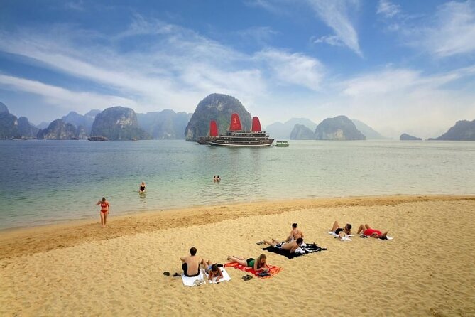 Halong Pandora 5 Star Cruise 2D1N-All Inclusive, cave, transfer - Sunset, cooking, and evening entertainment
