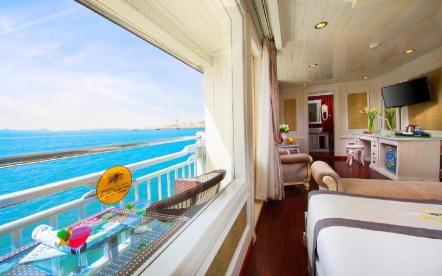 Hanoi: 3-Day Ninh Binh, Ha Long & Bai Tu Long Cruise UNESCO - Mua Cave and the 500-step payoff