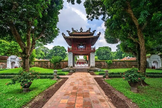 Hanoi All in One Full Day Sightseeing Tour - The Temple of Literature and its scholars