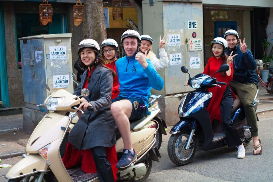Hanoi: City Sightseeing Motorbike Tour - The Temple of Literature and Vietnam’s first university