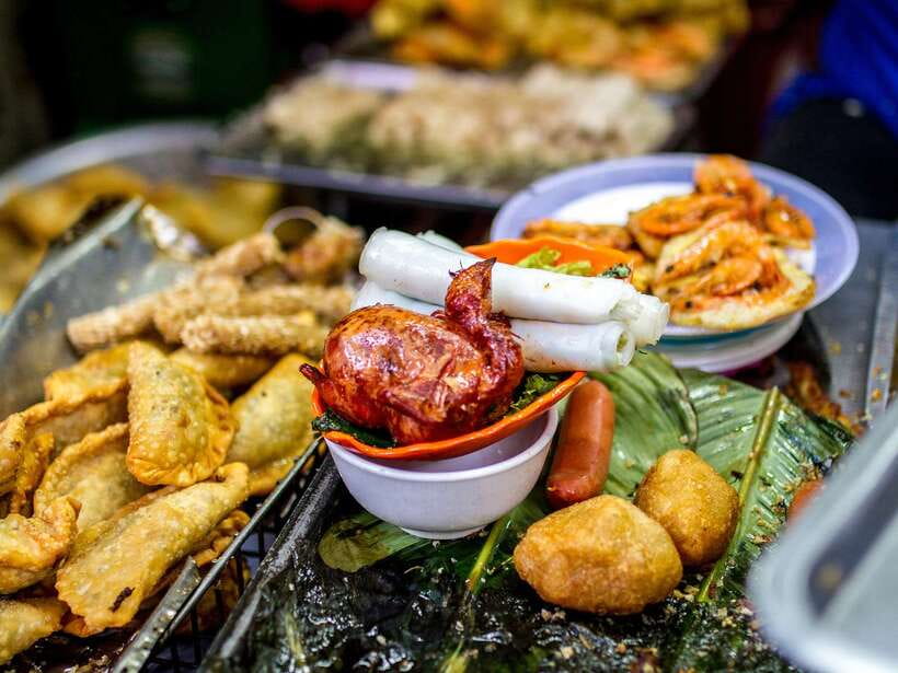 Hanoi: Eat Like a Local Small Group Street Food Tour - The guide matters more than the route