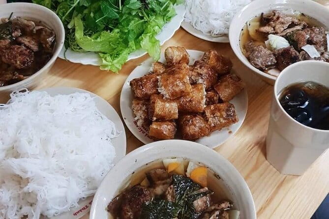 Hanoi Famous Michelin Guided Street Food Tour - Four Hanoi dishes, one easy walking route