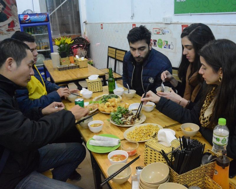 Hanoi: Food and Sightseeing Motorbike Tour with 7 Tastings - The food stops: seven flavors, with room for variety