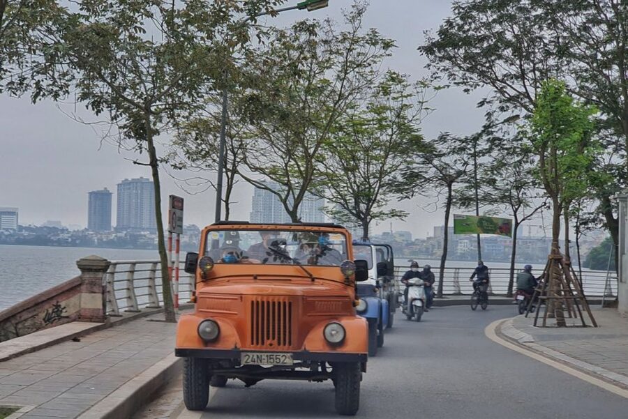 Hanoi Food, Culture, Sightseeing & Fun By Vietnam Army Jeep - Finishing with Hanoi food at Hidden Gem Coffee