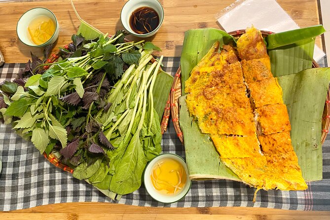 Hanoi food tour-Local street food tour (food&guide included) - The dishes that make the route worthwhile