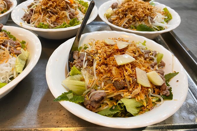 Hanoi food tour-Local street food tour (food&guide included) - Dietary needs and practical limits