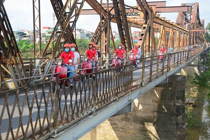 Hanoi Food Tours: Hanoi Foodie Scooter Tour Led By Women - Banh cuon in Hanoi’s French Quarter