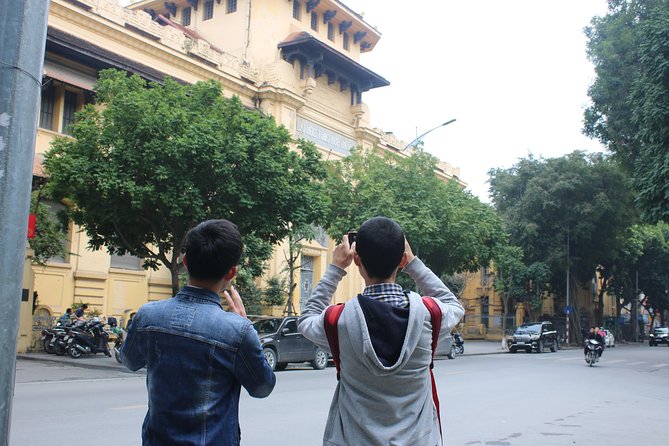 Hanoi French Quarter: Coffee and Stories - Hoan Kiem Lake and Turtle Tower