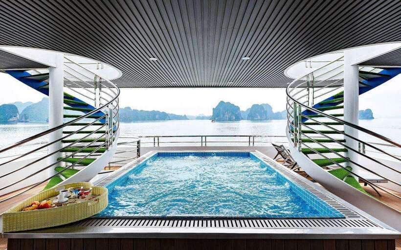 Hanoi: Ha Long Bay Day Trip - Luxury Cruise & Buffet Lunch - Boarding the 5-star cruise at Tuan Chau