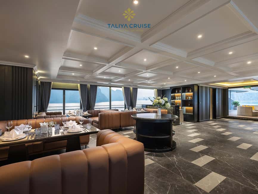 Hanoi: Ha Long Bay/Lan Ha Bay Taliya Day Cruise - Kayaking and swimming at Ao Ech