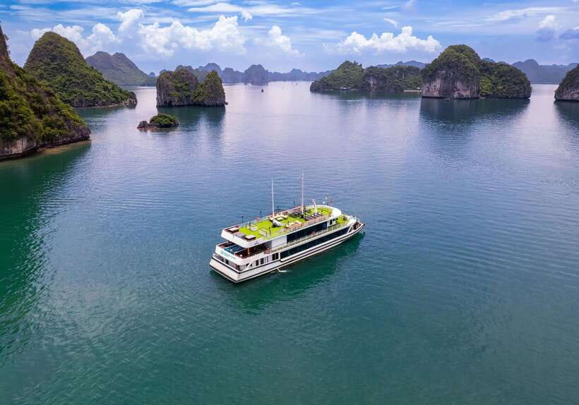 Hanoi: Halong Bay Cruise, Amazing Cave, Titov Island & Kayak - Boarding the cruise at Tuan Chau International Port