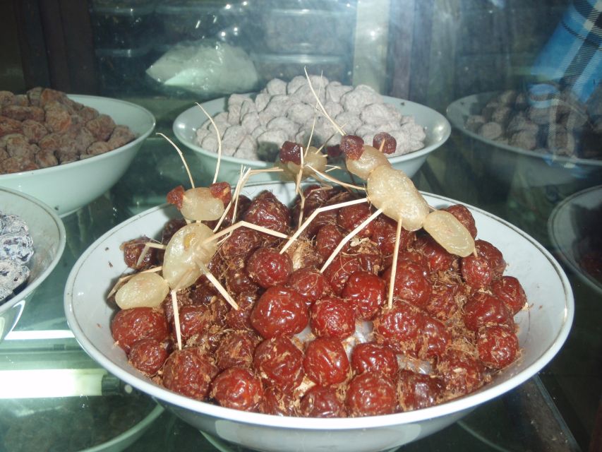 Hanoi Highlights: Full-Day Small Group City Tour with Lunch - Pace, transport, and group size