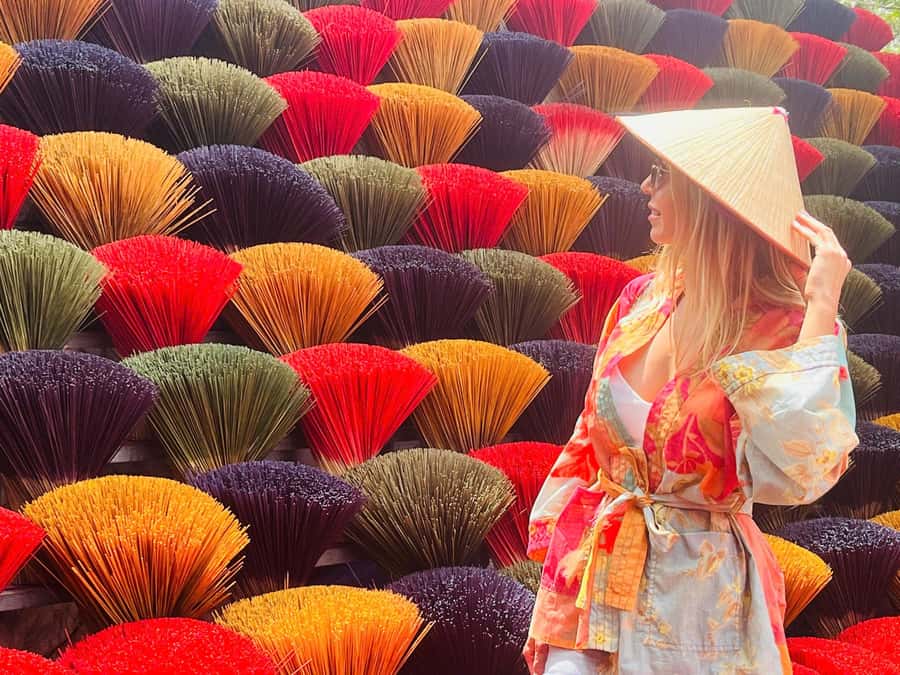 Hanoi: Incense Village, Hat, Lacquer, & City Highlights Tour - The full-day route with three craft villages