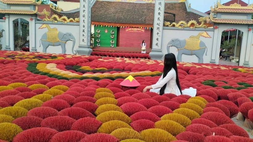 Hanoi Incense Village Tour & Traditional Crafts All Included - Inside the largest incense factory