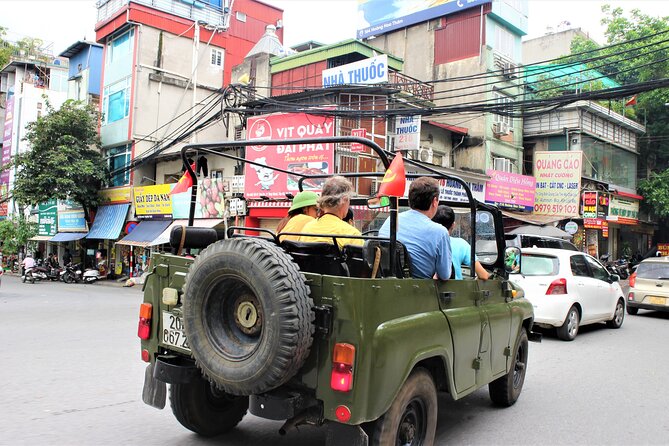 Hanoi Jeep Food Tours Led By Women - First taste: steamed banh cuon in the Old Quarter