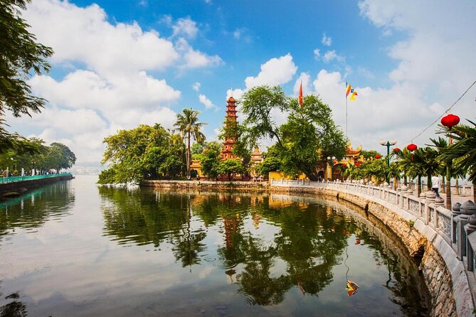 Hanoi Jeep Tours Led By Women: City & Red River Half Day - Weather, comfort, and the four-hour pace