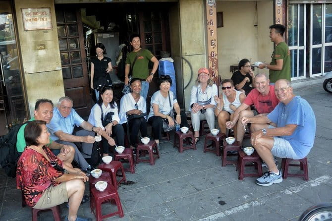 Hanoi Michelin Star Food Tour Via Jeep, Vespa or Motorbike - Second main course: bún chả at Đắc Kim