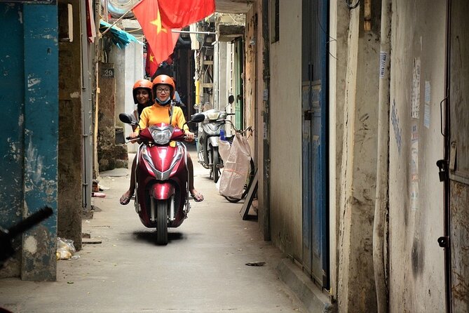Hanoi Motorbike Tours Led By Women: Hanoi City Insight Motorbike Tours - West Lake, Truc Bach, and a slower side of town