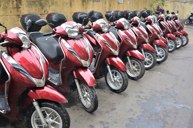 Hanoi Motorbike Tours Led By Women: Hanoi Outskirts & Rural Life - What the guides add to the ride