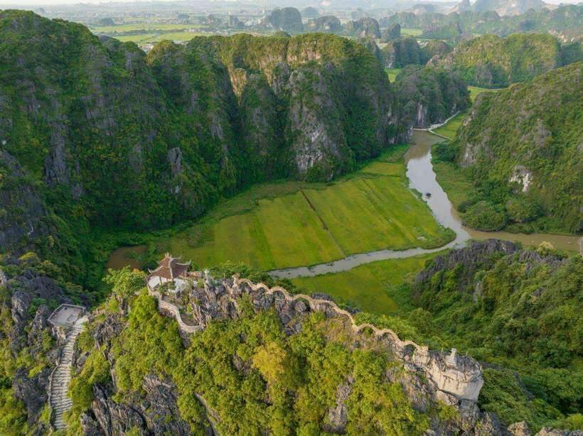 Hanoi: Ninh Binh- Hoa Lu - Trang An - Mua Cave - Best Seller - Who Should Book This Tour?