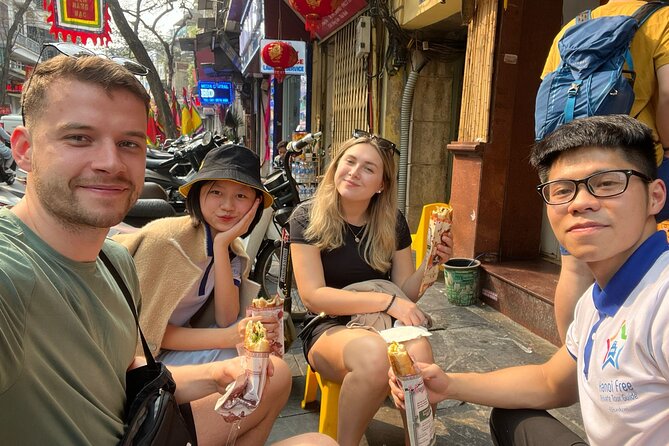 Hanoi Old Quarter Private Walking Tour with Student Guide - What the student guides add