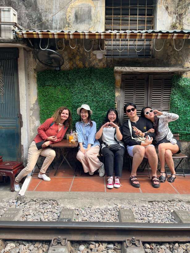 Hanoi: Old Quarter Street Food Tour with 12+ Tastings - Adding Train Street to the food tour