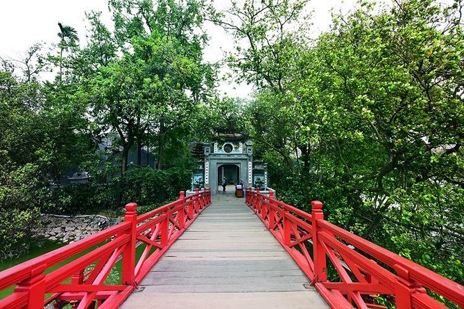 Hanoi Private Tour: Hidden Corners, Train Street, Incense Village - Long Bien Bridge connects French-era history with modern Hanoi