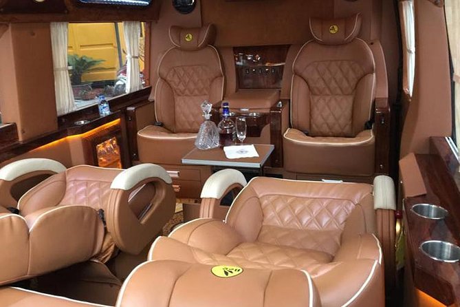 Hanoi Private Transfers One Way (by Luxury Limousine Vans) - The drive from the airport to central Hanoi