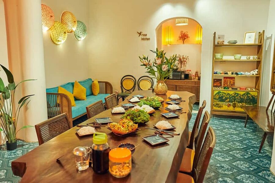 Hanoi: Rose Kitchen: Pho/Bun Cha/Nem+ Free Egg/ Salt Coffee - Timing, access, and practical planning