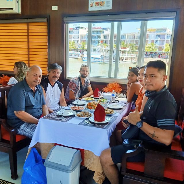 Hanoi: Roundtrip Halong Bay Islands, Caves, Kayaking & Lunch - Guides such as Tony, Ngoc, and Max
