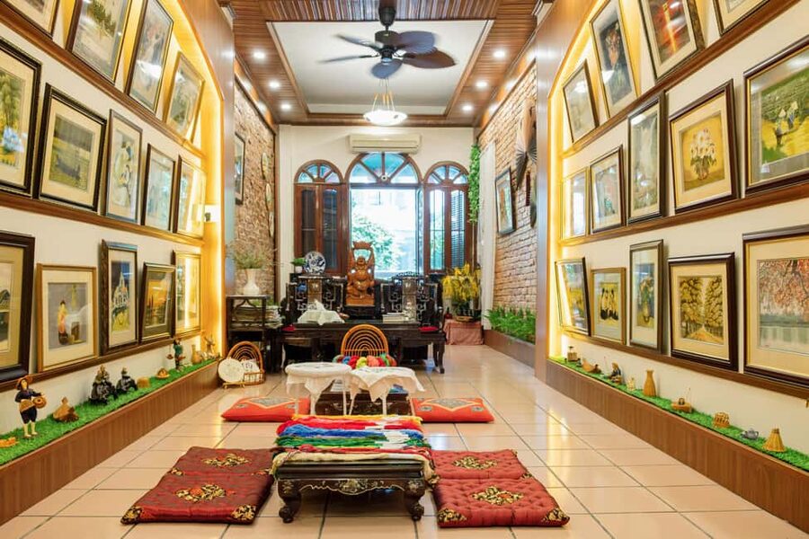 Hanoi's Heritage: Embroidery Workshop in Ancient House - A quiet break with tea and local sweets