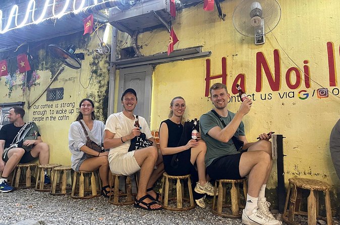 Hanoi's Old Quarter Street Food Experience and Train Street - The guides make the difference
