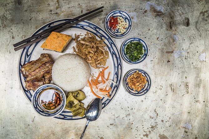 Hanoi Street Food Tour By Motorbike + Sightseeing SAFE & FUN - Bun cha and the Obama connection