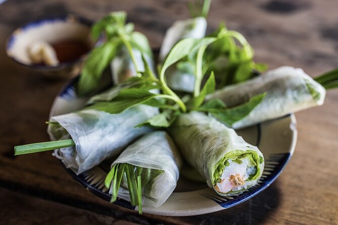 Hanoi Street Food Tour By Motorbike + Sightseeing SAFE & FUN - Oc Di Tu seafood and West Lake