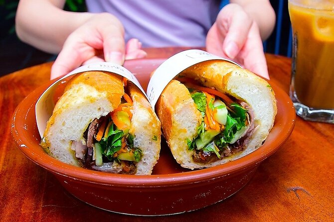 Hanoi street food tour (Private tour) - Dong Xuan Market: Hanoi’s wholesale center