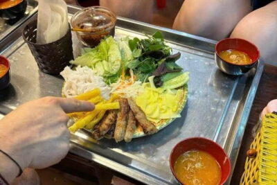 Hanoi Street Food Tour with egg coffee making