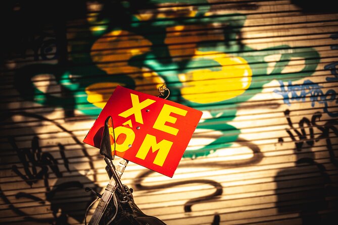 Hanoi Street Photography with a Pro – Phone & Camera - Returning to the streets with a new plan