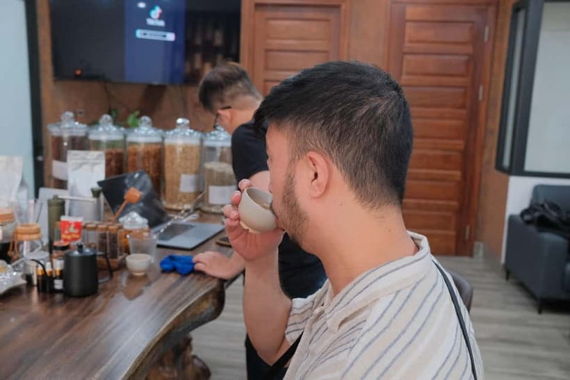 Hanoi Ultimate Coffee Workshop: Make, Learn & Taste - Group style and private booking choices