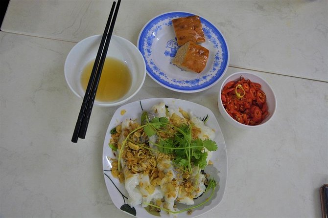Hanoi Vespa Tours: Hanoi After Dark Vespa Food Tours - Fresh seafood and the value of a guided route