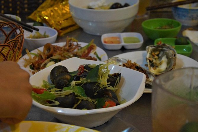 Hanoi Vespa Tours: Hanoi After Dark Vespa Food Tours - Tay Ho and Hanoi’s egg coffee
