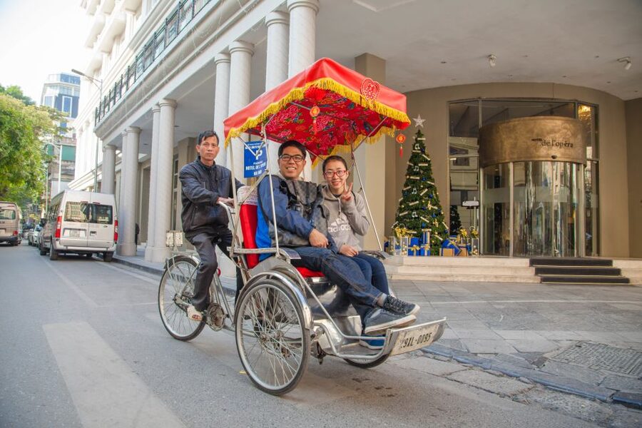 Hanoi Walking Street Food Tour & Cyclo Ride - The 40-minute cyclo ride