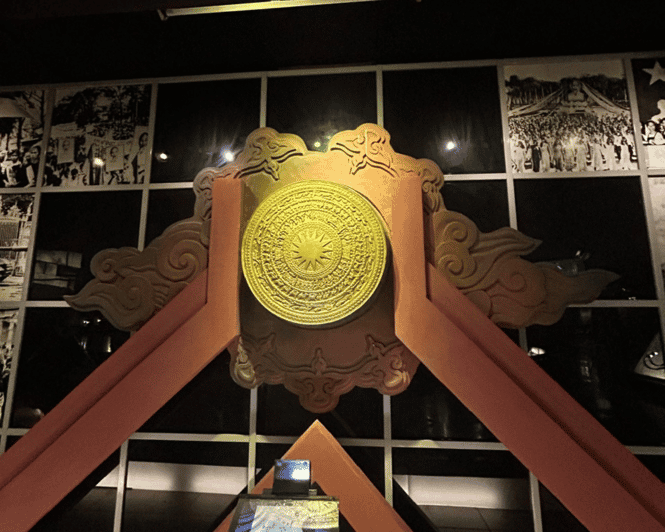 Hanoi: War Site Museums Tour - Ho Chi Minh Museum and the force of one national story