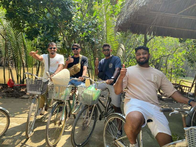 HCM: Mekong Delta Islands Boat & Tuk-Tuk Tour with Tastings - Honey tea, coconut candy, and Bánh Khọt