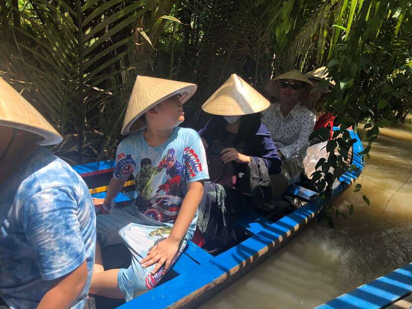 HCM: Mekong Delta Islands Boat & Tuk-Tuk Tour with Tastings - Folk music and the return to My Tho